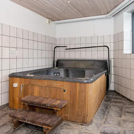 30 Person In Nordborg-by Traum